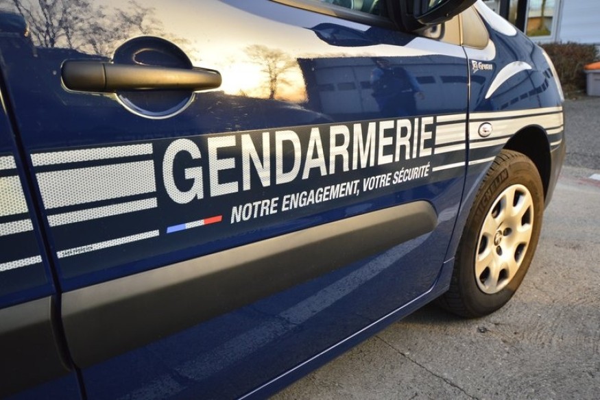 Fareins: il se retranche avant de mettre fin à ses jours